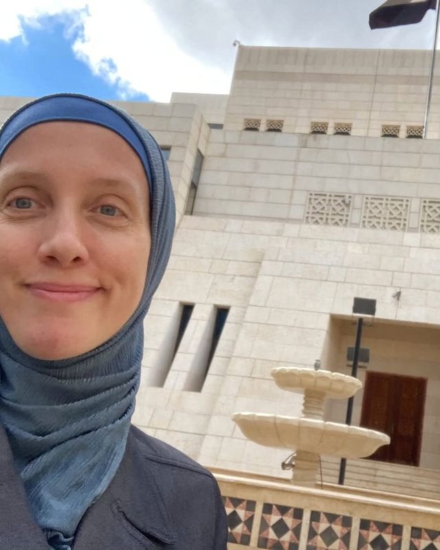Iraqi armed group says it will release abducted US journalist, says she must leave Iraq immediately