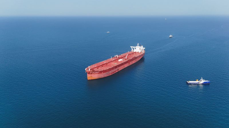 Oil prices slide as US and Iran close in on agreement