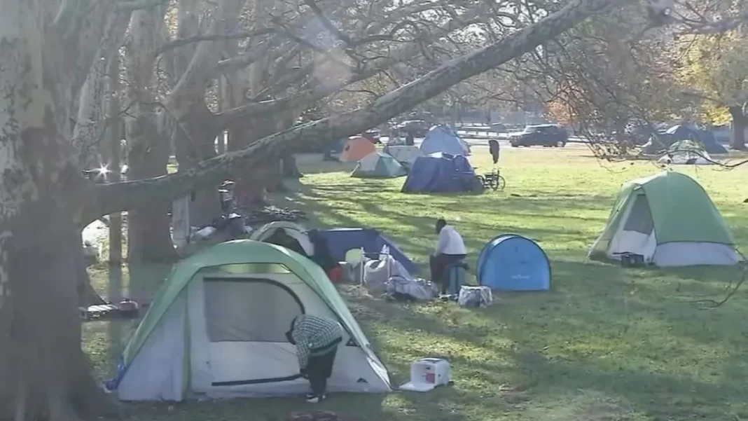 Temporary encampment at Christina Park in Wilmington, Delaware, to close down