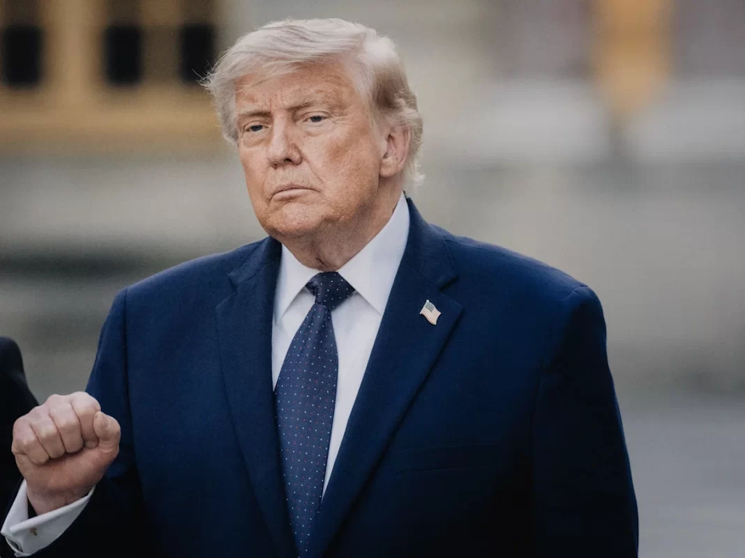 Facing bipartisan criticism of Iran deal, Trump lashes out at “fools”