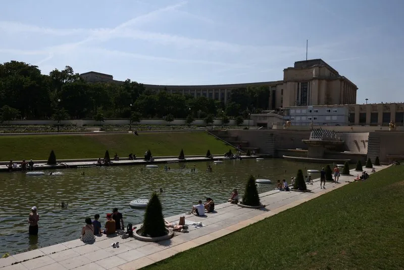 Record heatwave grips Europe as France warns death toll set to rise