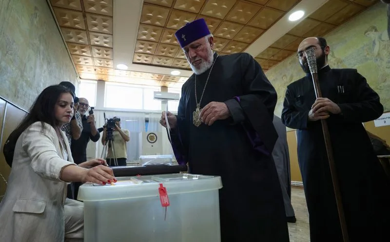Armenia’s Pashinyan seals election win but pro-Russian opposition polls strongly