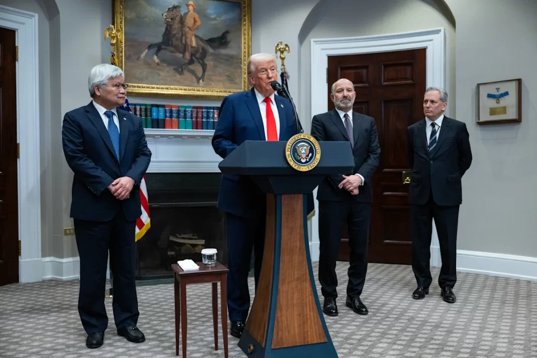 Trump signs order designed to give government early look at powerful AI models