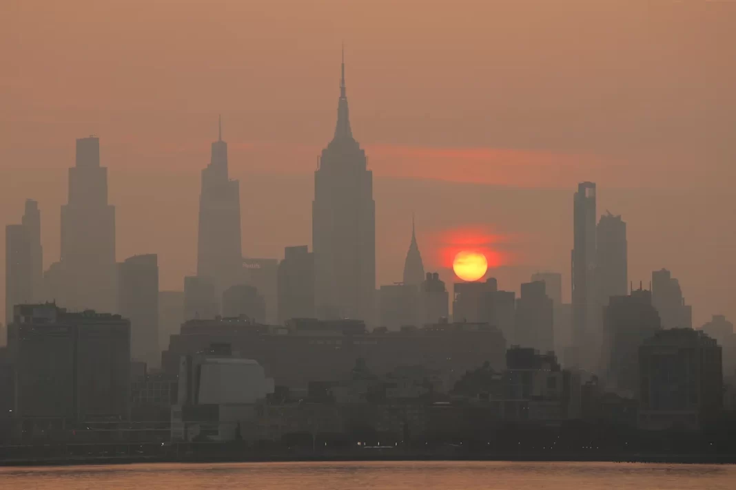 Smoke from Canadian wildfires triggers air quality alerts across 18 states in the Great Lakes and Northeast regions — follow live updates
