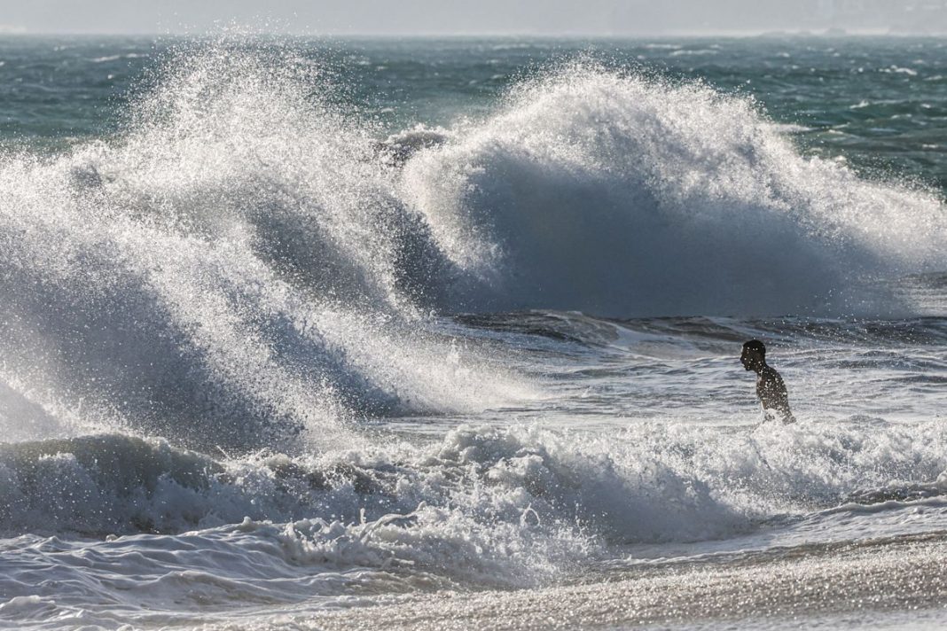 This El Niño could become ‘the largest in living memory’, forecasters warn. Americans could feel the effects into 2027.